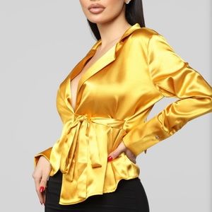 Gold Blouse XL